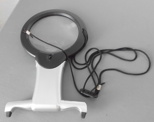 Hands free magnifying - free, glass