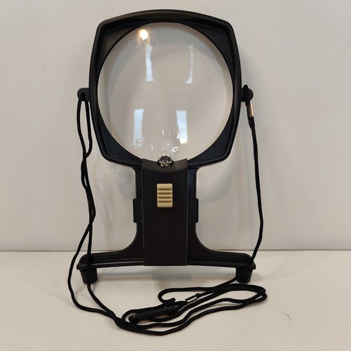 Hands free magnifying glass - free,